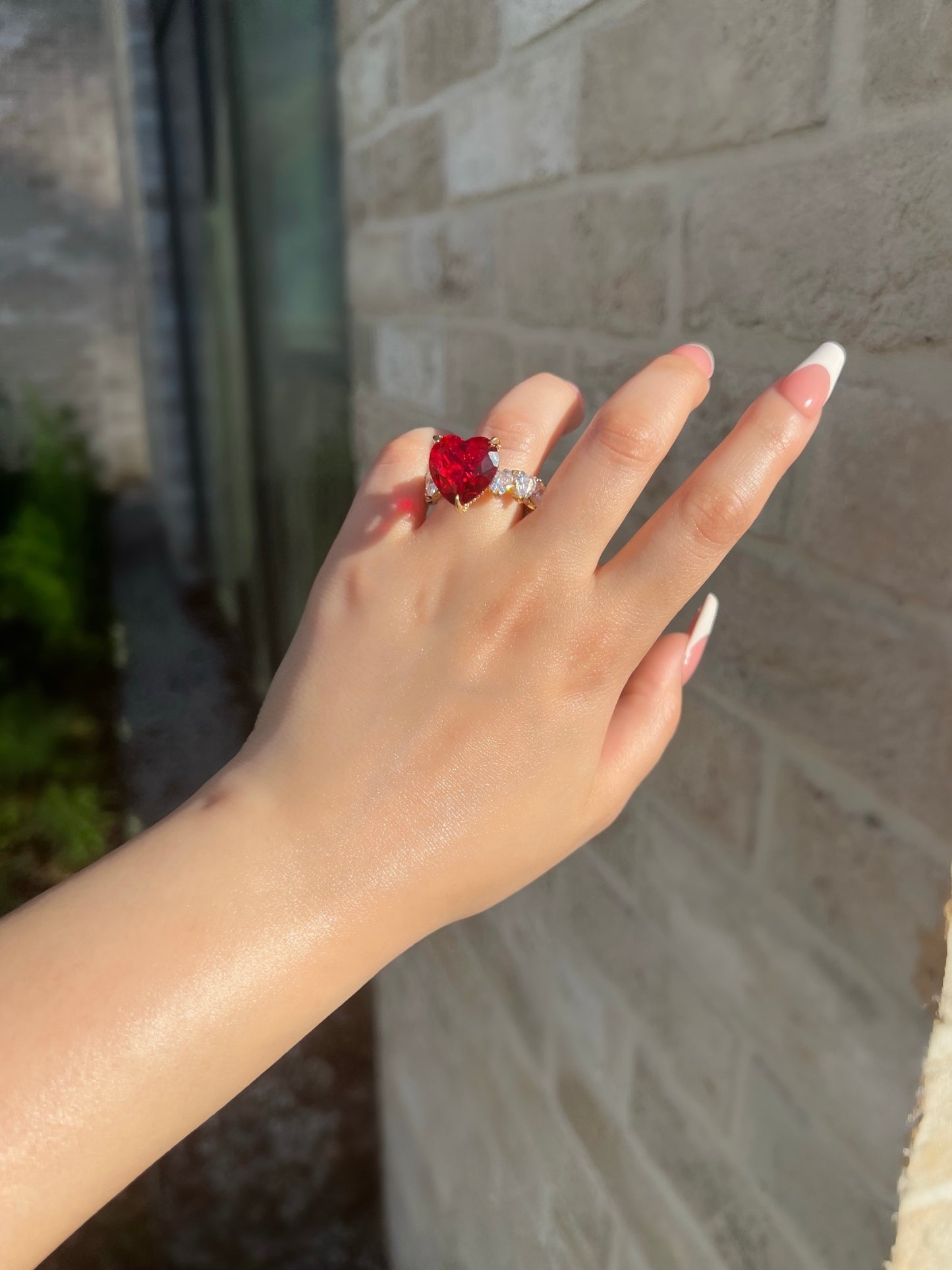 Queen Heart Cubic Zirconia Ring- Red