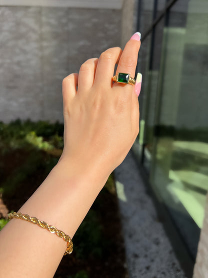 Lana Emerald Green Croissant Signet Ring