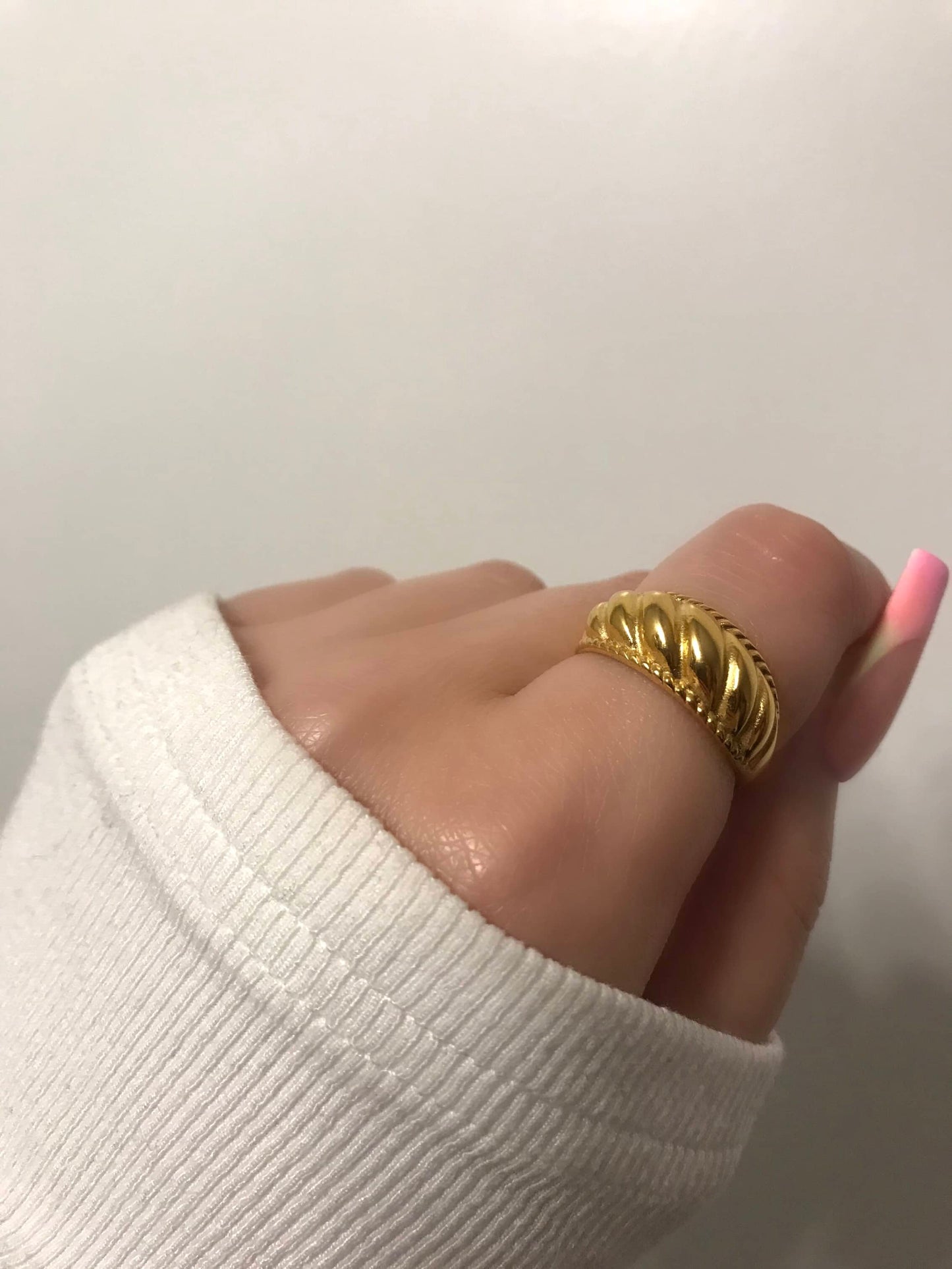 Havana Gold Ridged Croissant Ring