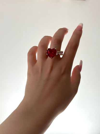 Queen Heart Cubic Zirconia Ring- Red